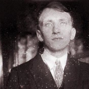 Maurice Blanchot wood s lot quotthe fitful tracing of a portalquot