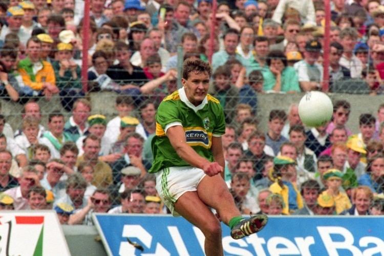 Maurice Fitzgerald (footballer) 7 of Maurice Fitzgerald39s greatest moments for Kerry The42