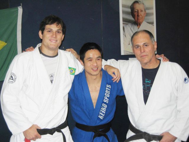 Mauricio Motta Gomes Professor Mauricao Motta Gomes Kamon Wing Chun Kung Fu