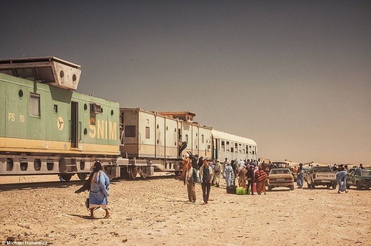 Mauritania Railway Surfing Sahara39s Sandworm the Mauritania Railway through desert to