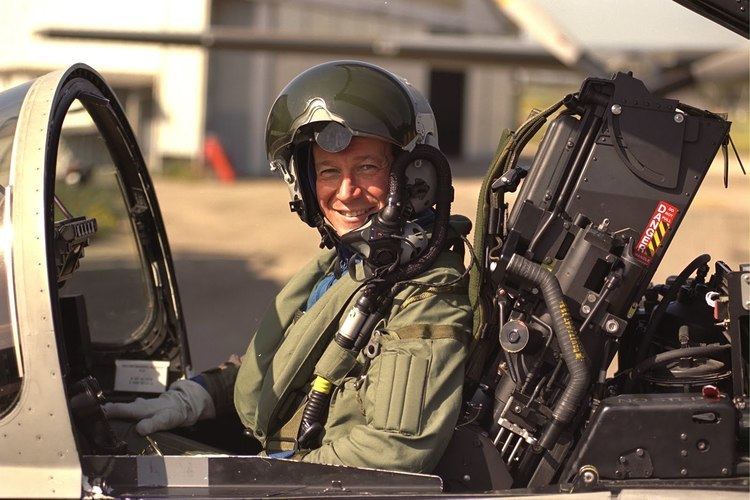 Maurizio Cheli Test amp Research Pilots Flight Test Engineers Maurizio