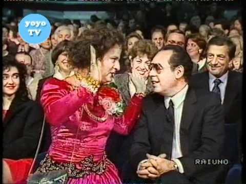 Maurizio Ferrini signora Emma coriandoli Maurizio Ferrini YouTube