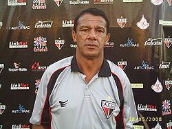 Mauro Fernandes httpsuploadwikimediaorgwikipediacommonsthu