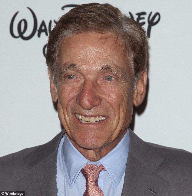Maury Povich Convicted felon sues Maury Povich after watching his