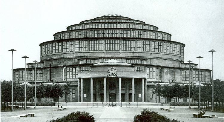 Max Berg Jahrhunderthalle building designed by architect Max Berg 19111913
