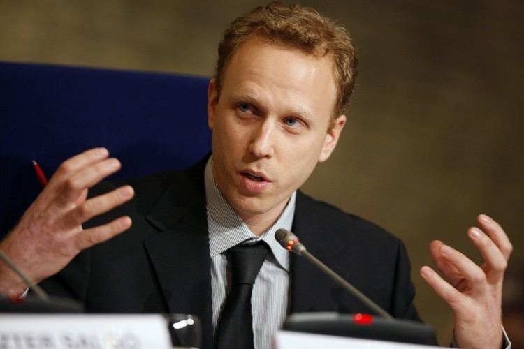 Max Blumenthal About Me Max Blumenthal