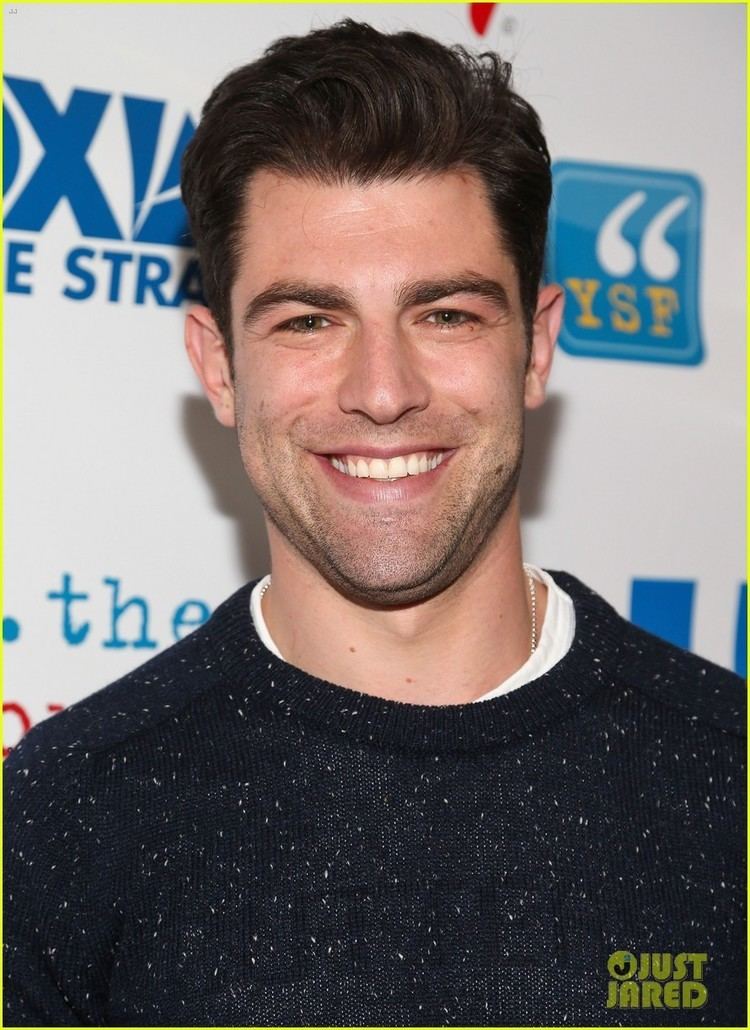 Max Greenfield Mindy Kaling amp Max Greenfield Young Storytellers