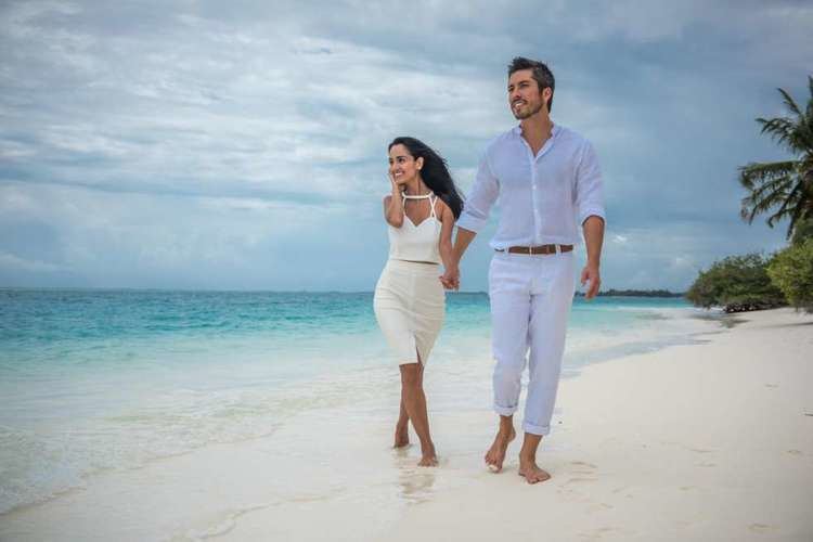 Max Loong Max Loong Honeymoons in Maldives