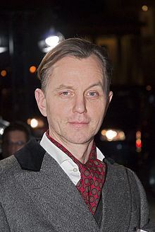 Max Raabe httpsuploadwikimediaorgwikipediacommonsthu