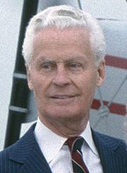 Max Ward (aviator) httpsuploadwikimediaorgwikipediacommonsthu