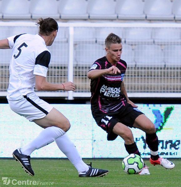 Maxime Bourgeois wwwlyonnefr Football AUXERRE 89000 l39image de