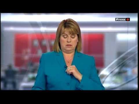 Maxine Mawhinney BBC News Maxine Mawhinney adjusts her blouse BBC News