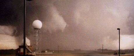 May 1995 tornado outbreak sequence