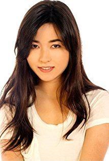 Maya Erskine iamediaimdbcomimagesMMV5BMTQ1MDk5NzgxMF5BMl5