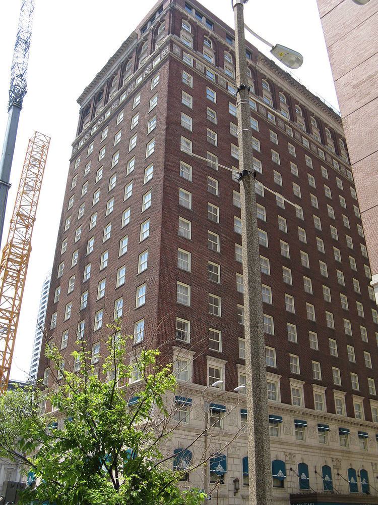 Mayfair Hotel (St. Louis, Missouri) httpsuploadwikimediaorgwikipediacommonsthu