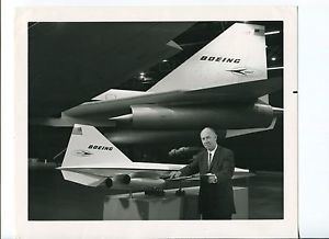 Maynard Pennell Maynard Pennell Boeing Aircraft Designer Avation Original Press