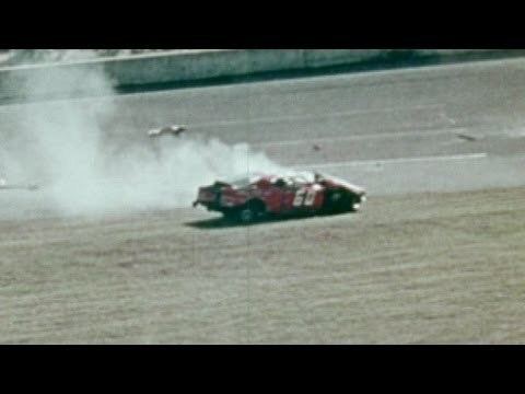 Maynard Troyer Maynard Troyer flips at the Daytona 500 1971 Official YouTube