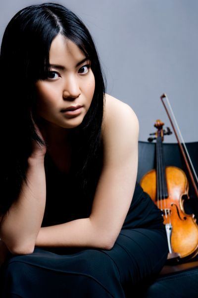 Mayuko Kamio Mayuko Kamio Virtuoso Violinist In Mozart39s Footsteps