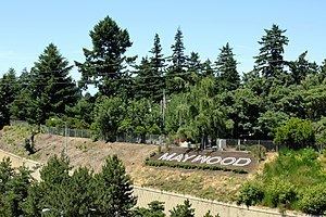 Maywood Park, Oregon httpsuploadwikimediaorgwikipediacommonsthu