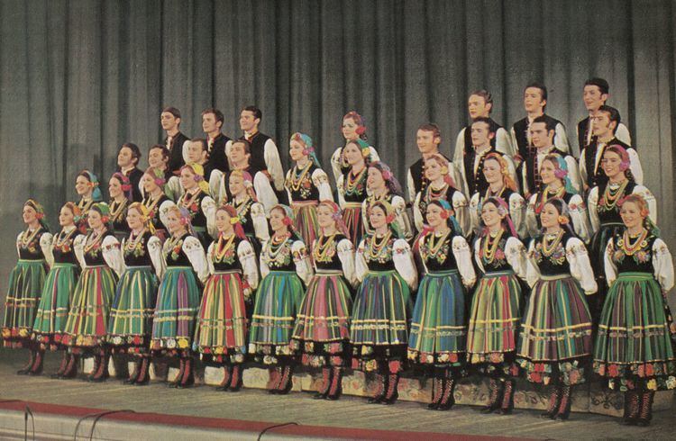 Mazowsze (folk group) Mazowsze folk group Wikipedia