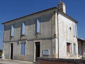 Mazères, Gironde httpsuploadwikimediaorgwikipediacommonsthu