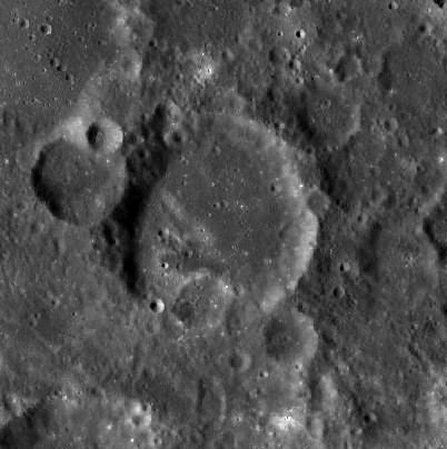 Möbius (crater)
