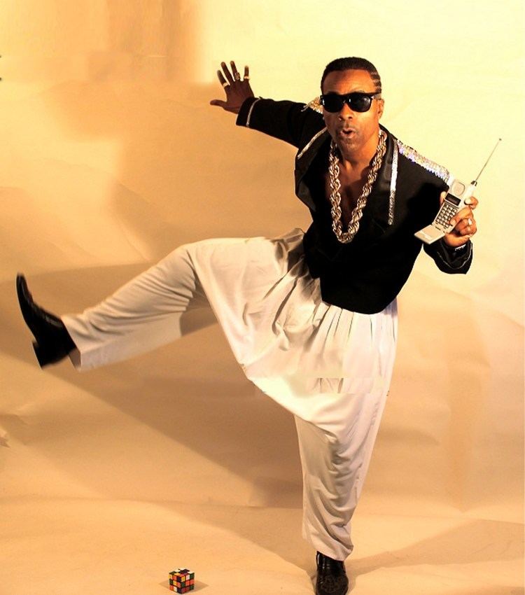 MC Hammer CP Lacey as MC Hammer Can39t Touch This YouTube