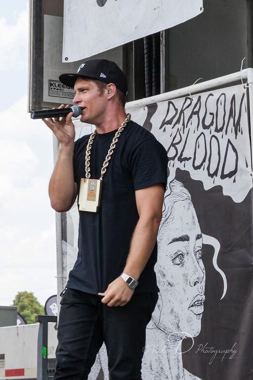 MC Lars Interview with MC Lars the rapper with a lyrical twist Zest