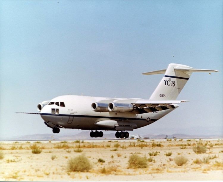 McDonnell Douglas YC-15 Photos
