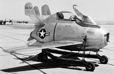 McDonnell XF-85 Goblin McDonnell XF85 Goblin Strange Vehicles DisenoArt