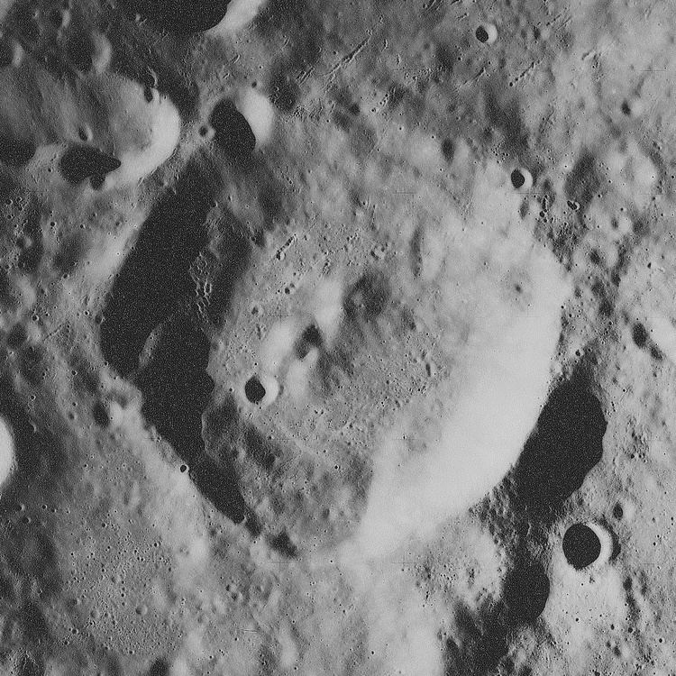 McKellar (crater)
