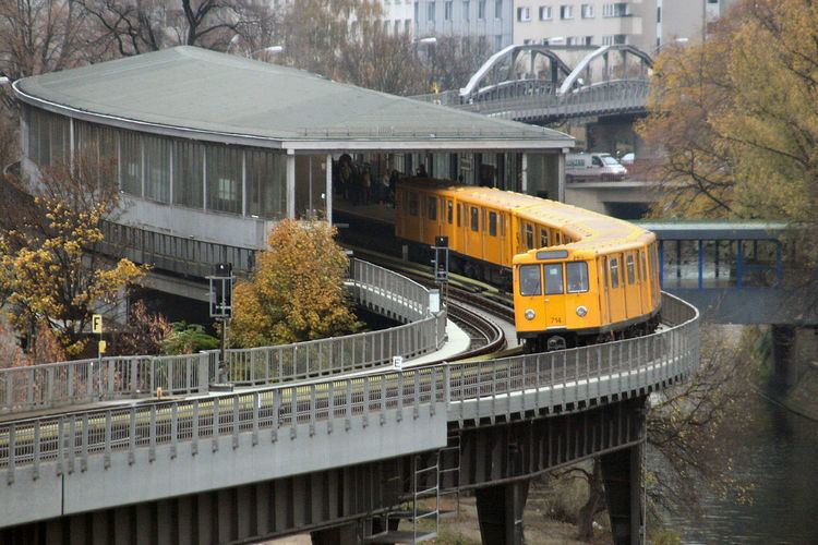 Möckernbrücke (Berlin U-Bahn)