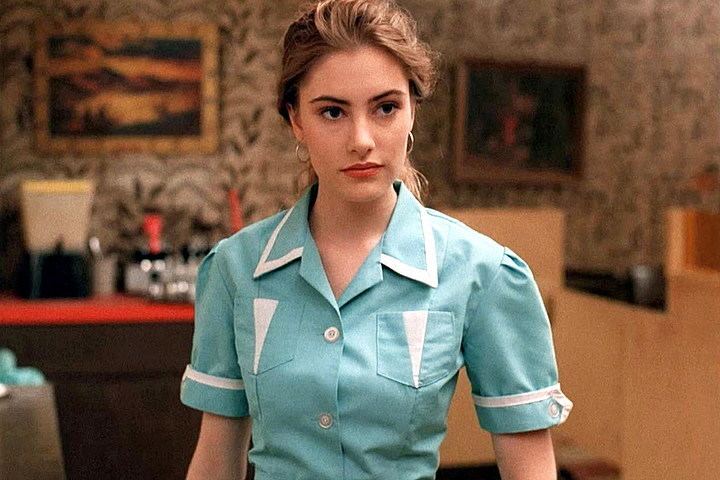 Mädchen Amick Twin Peaks39 Star Madchen Amick Teases Revival Return