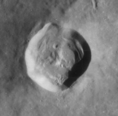 Mädler (lunar crater)