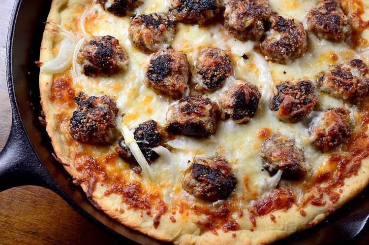 Meatball pizza Meatball Pizza Life39s Ambrosia