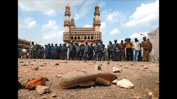 Mecca Masjid bombing httpsiytimgcomviiCdGETjYxfYmaxresdefaultjpg