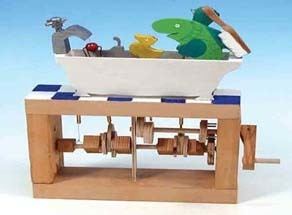 A fish on a bathtub Mechanical toy