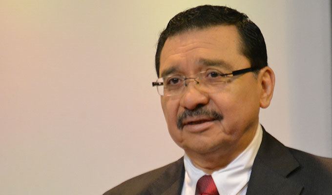 Medardo González FMLN ha definido 249 candidaturas para alcaldes