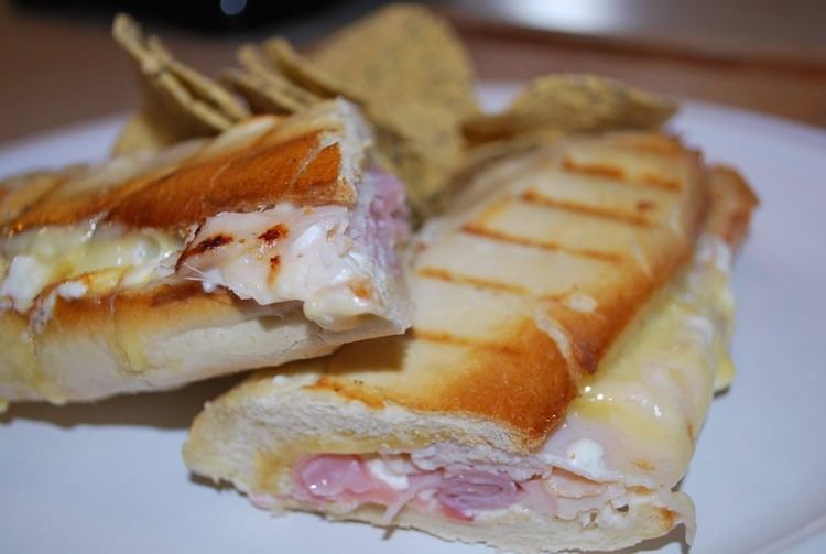 Medianoche Medianoche quotCubanquot Sandwich Cuban With A Twist Episode 16 YouTube