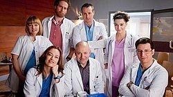 Medics (Polish TV series) httpsuploadwikimediaorgwikipediaenthumb3