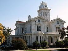 Meek Mansion httpsuploadwikimediaorgwikipediacommonsthu