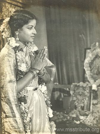 Meera (1945 film) MS Subbulakshmi Biography website MSS life story MS Subhalakshmi