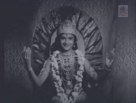 Meera (1945 film) Meera 1945 Tamil with English subtitles Dances on the Footpath