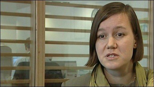 Meg Hillier BBC News Minister on detaining failed asylum seekers