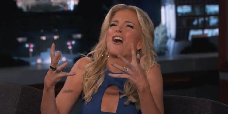 Meg Kelly Things Got Weird Between Megyn Kelly And Obama At White