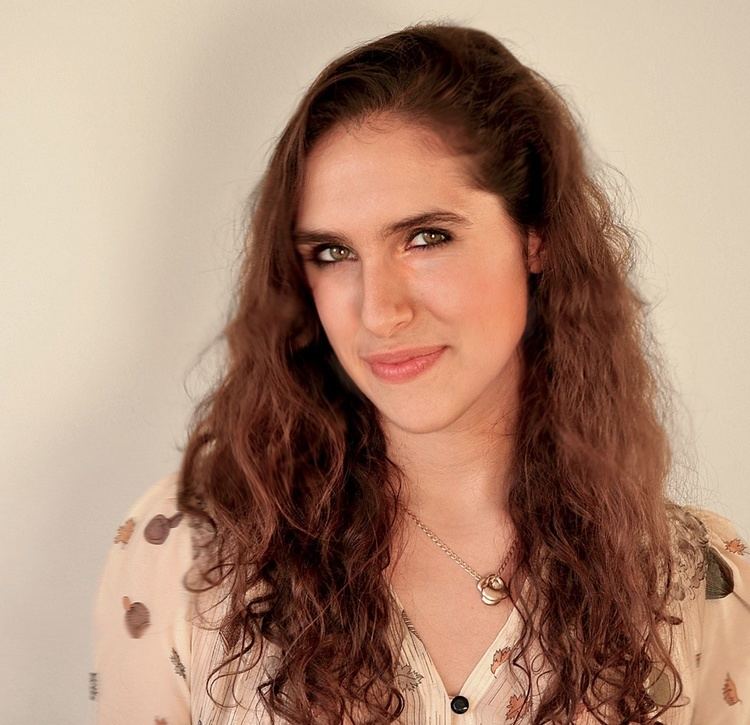 Megan Amram harvardmagazinecomsitesdefaultfilesimgarticl