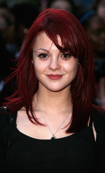 Megan Prescott Classify Megan Prescott amp Kathryn Prescott