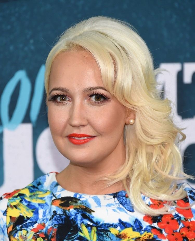 Meghan Linsey Meghan Linsey is recovering from venomous brown recluse spider Cat