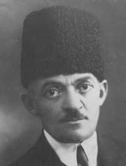 Mehmet Arif Bey httpsuploadwikimediaorgwikipediacommons00