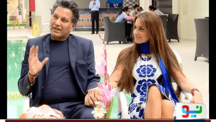 Mehmood Bhatti Renowned Fashion Designer Mehmood Bhatti with Her Brazilien Girl